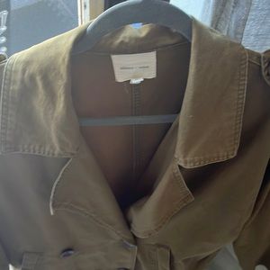 Brand /Silence and Noise/ Size /Small Petite Olive green trench coat.Sleeve 20”